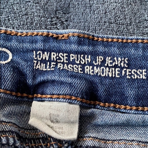 Jeans - Picture 3 of 6